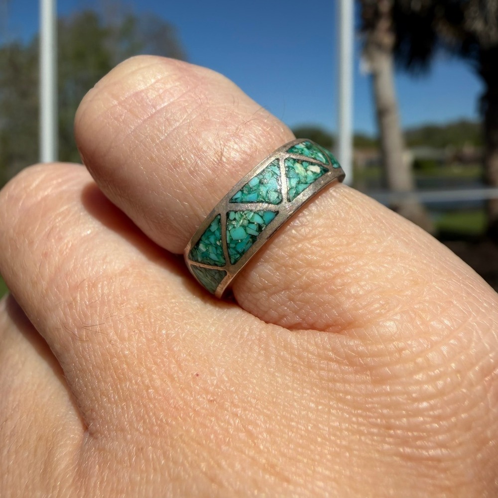 Turquoise Chip Inlay Geometric Band Ring Sterling Silver Southwestern Size 4